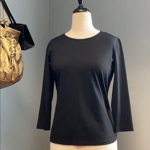 J. Mclaughlin black T-shirt